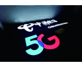 发光字艺术 店铺背景墙的品牌标识与广告制作工厂的力量
